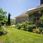 Gasthuis Maison D'hotes, Calme Et Piscine Habas
