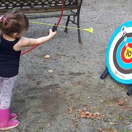 Maison D'hotes, Calme Et Piscine בית הארחה