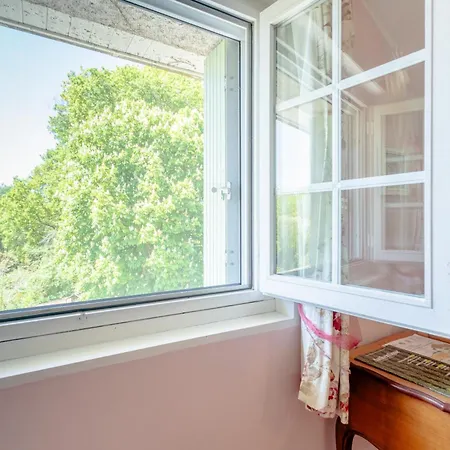 Maison D'hotes, Calme Et Piscine בית הארחה Habas