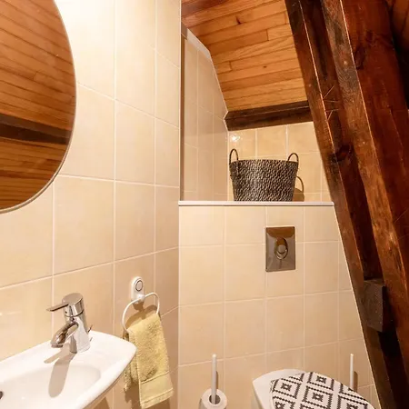 בית הארחה Maison D'hotes, Calme Et Piscine 3*