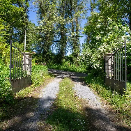 בית הארחה Maison D'hotes, Calme Et Piscine Habas
