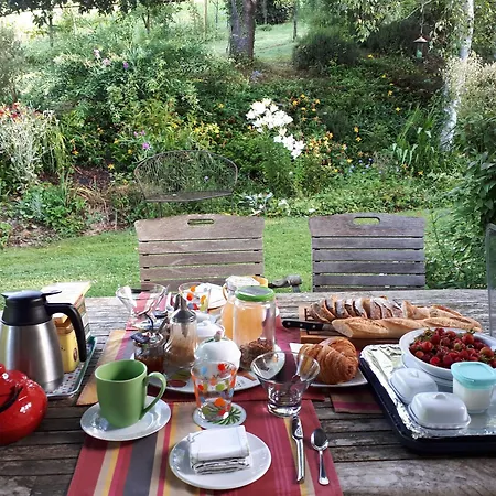 Couette-café Maison D'hôtes, Calme Et Piscine 3*