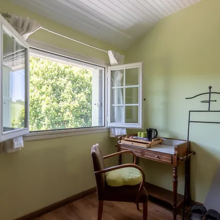 Affittacamere Maison D'hotes, Calme Et Piscine Habas