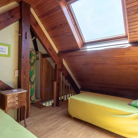 Affittacamere Maison D'hotes, Calme Et Piscine 3*