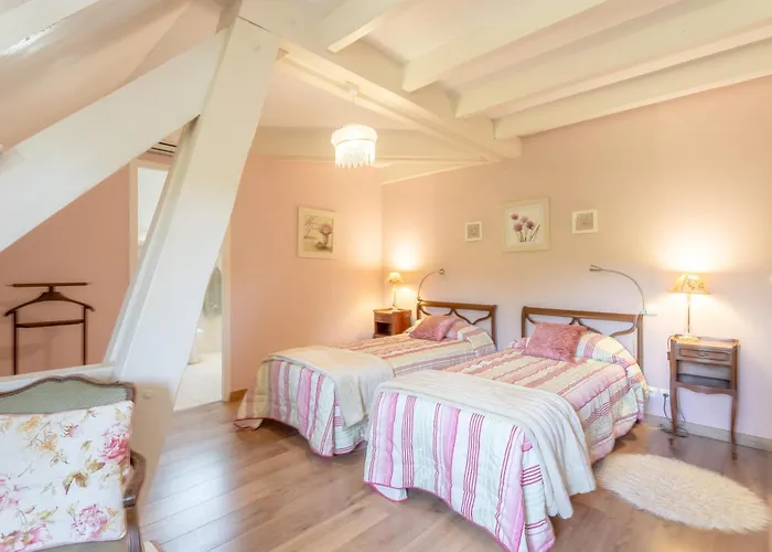 Pensión Maison D'hotes, Calme Et Piscine Habas