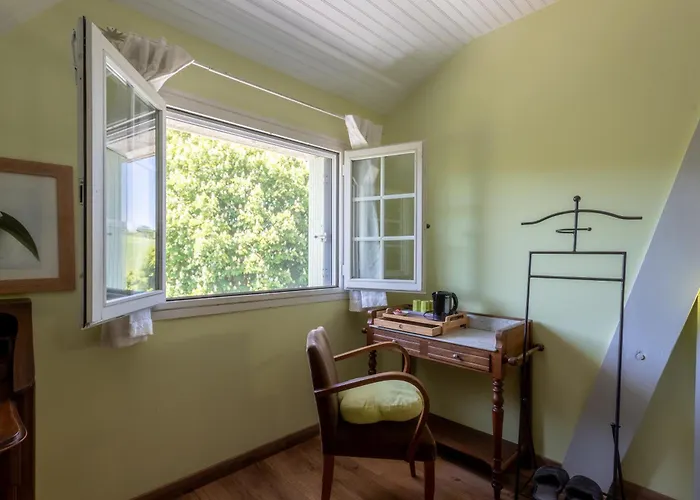 Pensión Maison D'hotes, Calme Et Piscine Habas