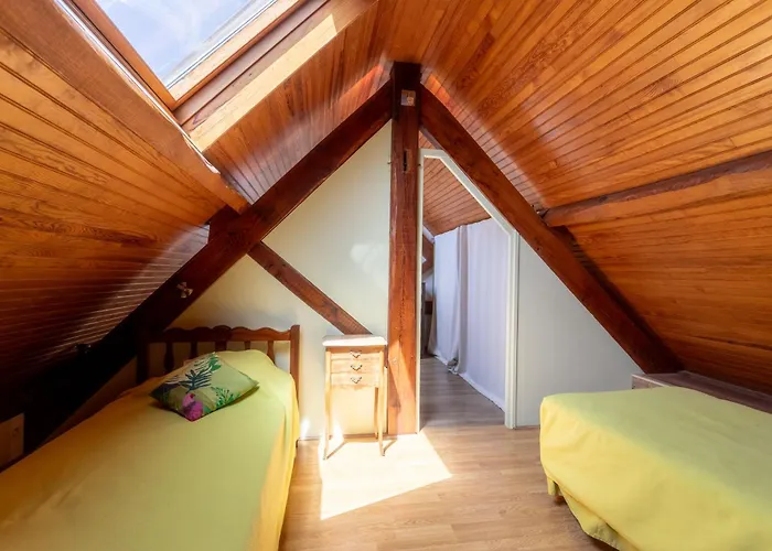 Maison D'hotes, Calme Et Piscine 3*